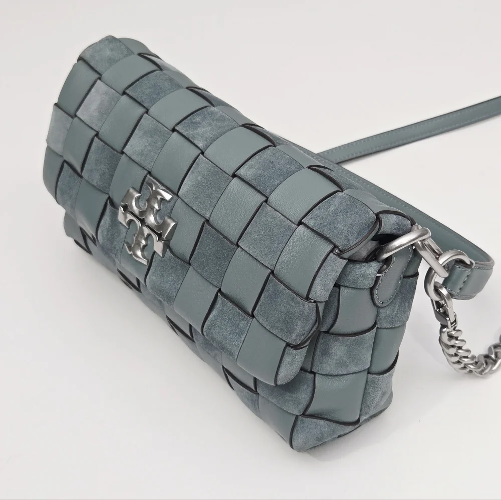 LIKE NEW TORY BURCH KIRA CHEVRON WOVEN SMALL CONVERTIBLE SHOULDER BAG - ARCTIC